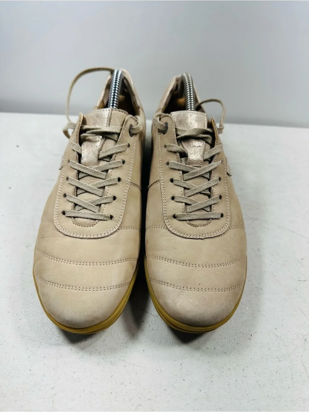 Mephisto Shoes Womens 9 Laser Trainer Sneaker Beige Leather Round Toe Lace Up